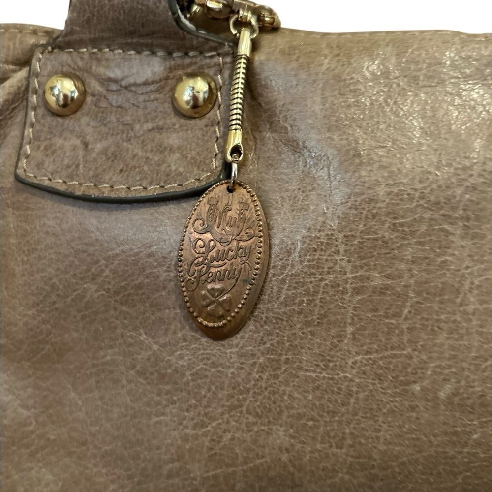 Barr + Barr Women's Brown Leather Shoulder Bag w/ Pockets & Quotes Lining - Picture 10 of 16